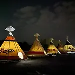 Luksusowy namiot Indiana Camp - 150 M Od Suntago Park *