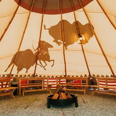 Luksusowy namiot Indiana Camp - 150 M Od Suntago Park *