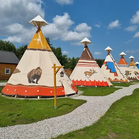Luksustelt Indiana Camp - 150 M Od Suntago Park